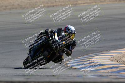 media/Mar-12-2022-SoCal Trackdays (Sat) [[152081554b]]/Turn 10 (130pm)/